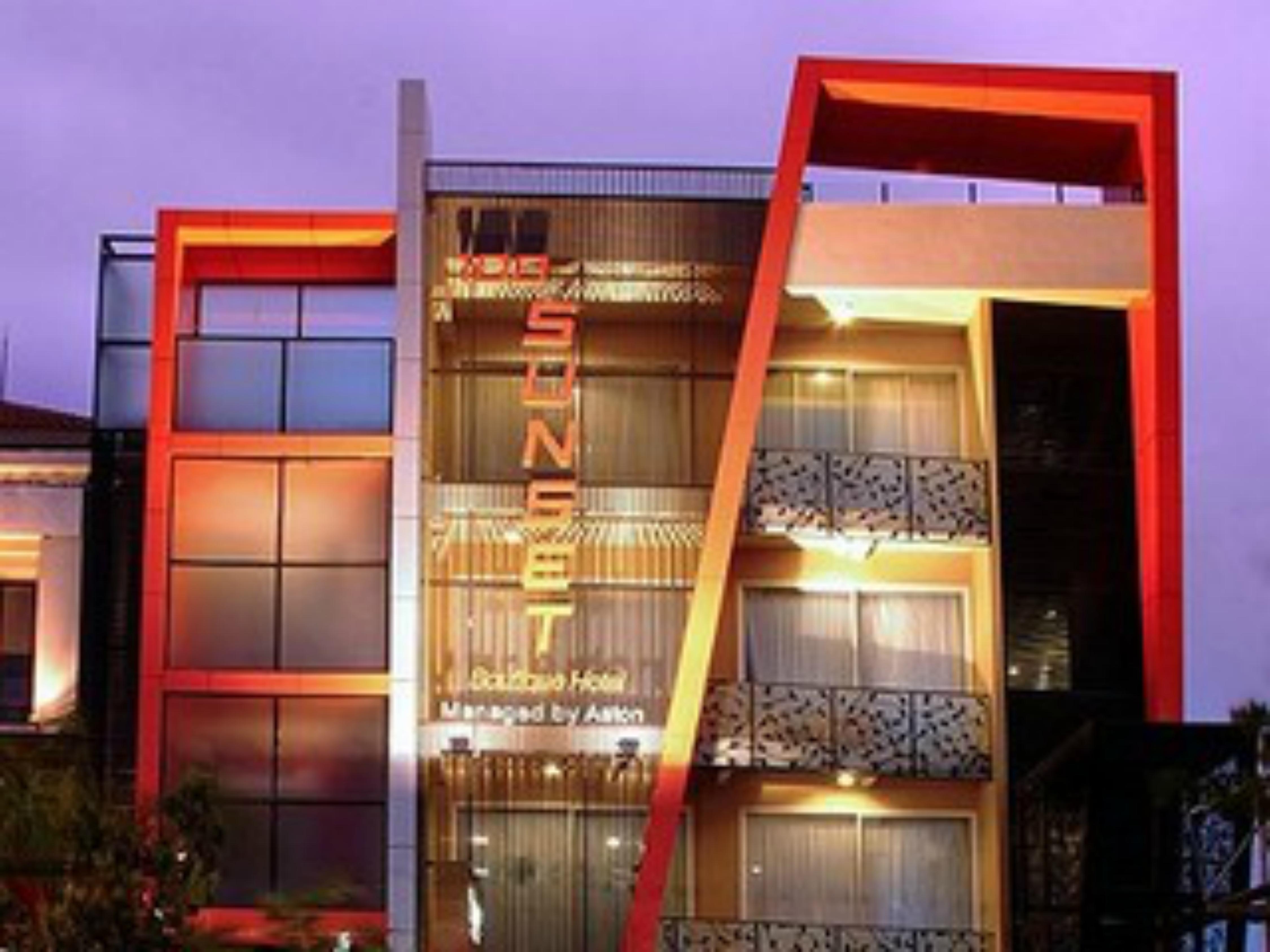 100 Sunset Kuta Hotel & Ballroom Exteriér fotografie